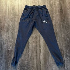 Vanquish joggers